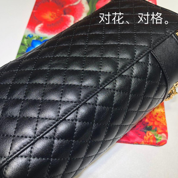 G*u*i quilted leather belt bag