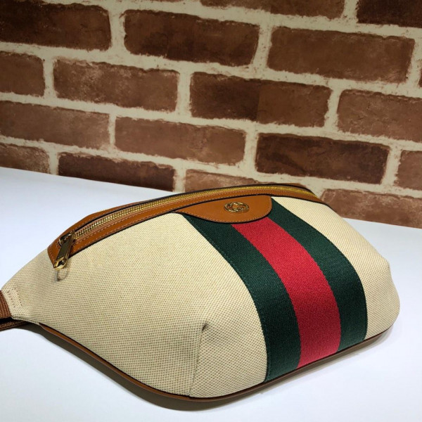 G*u*i vintage canvas belt bag