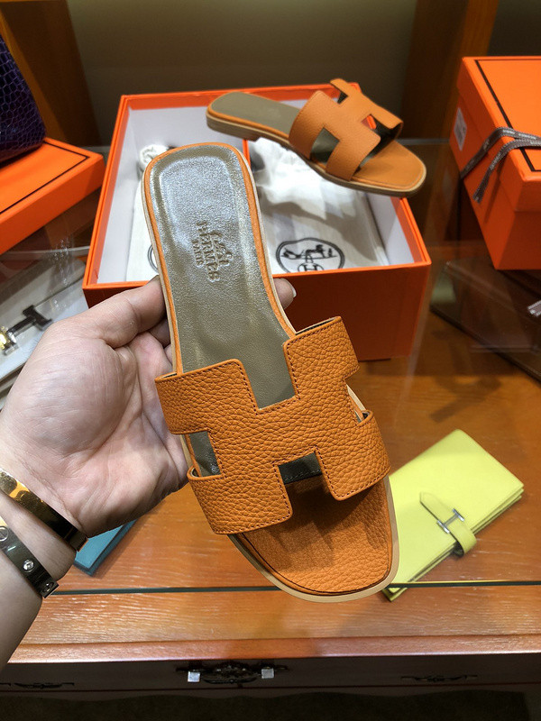H**mes sandal