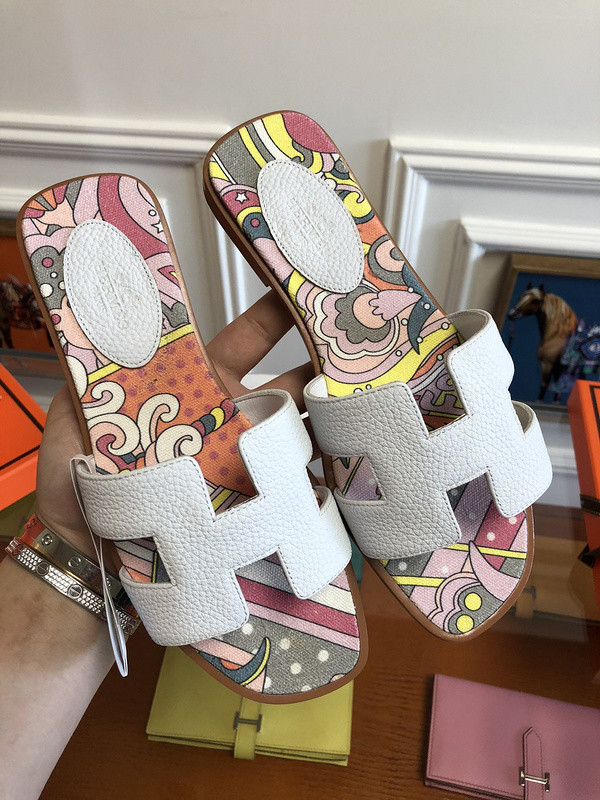 H**mes sandal