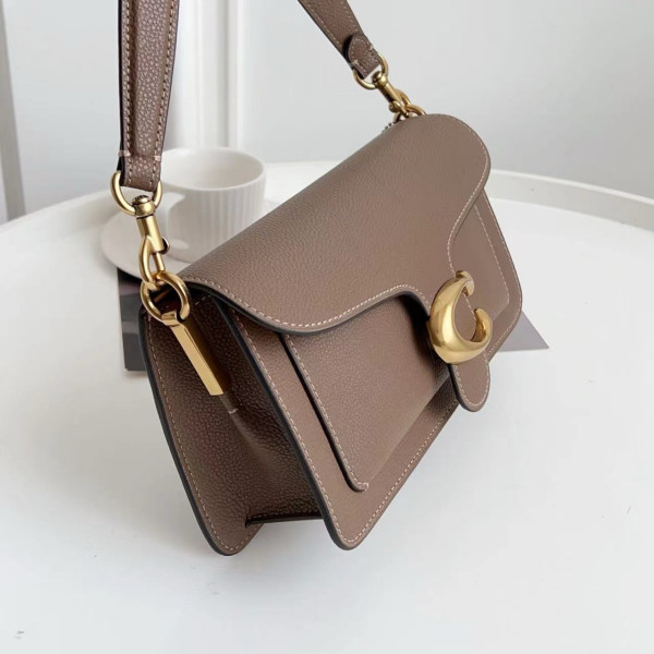 COACH TABBY 26 SHOULDER BAG