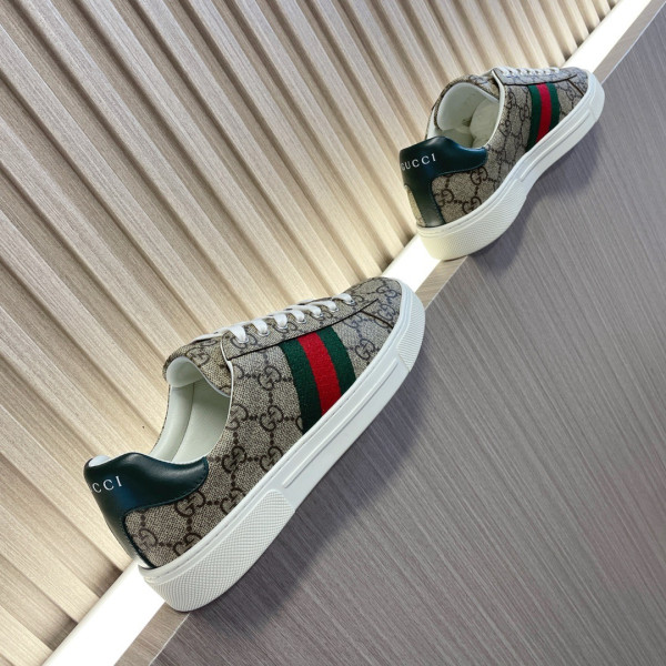 G*u*i ace sneaker