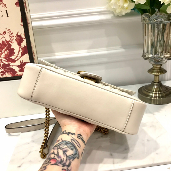 G*u*i gg marmont 26cm