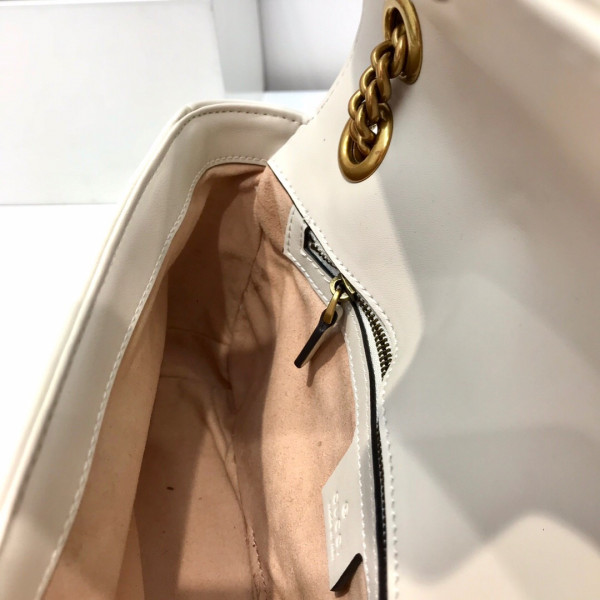 G*u*i gg marmont 26cm