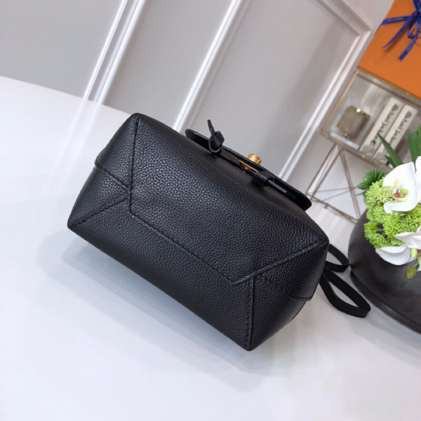 l0*is V*t0n lockme backpack mini