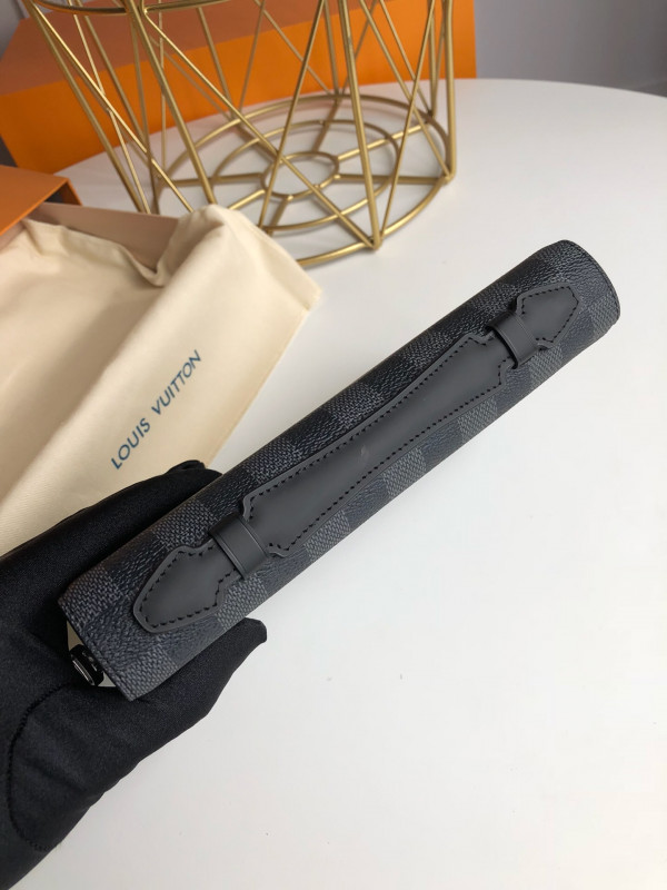 l0*is V*t0n zippy xl wallet
