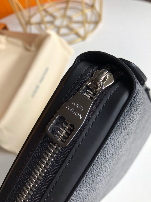 l0*is V*t0n zippy xl wallet