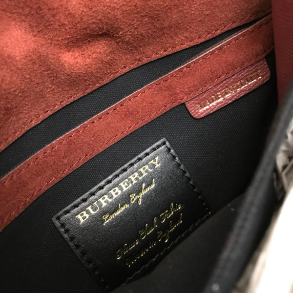 B**rry crossbody bag
