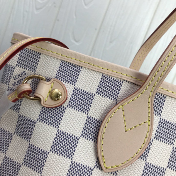 l0*is V*t0n neverfull pm