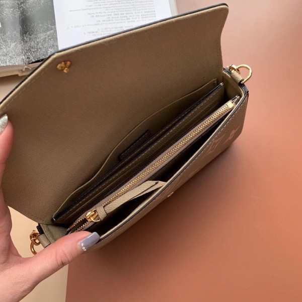 l0*is V*t0n pochette fÉlicie