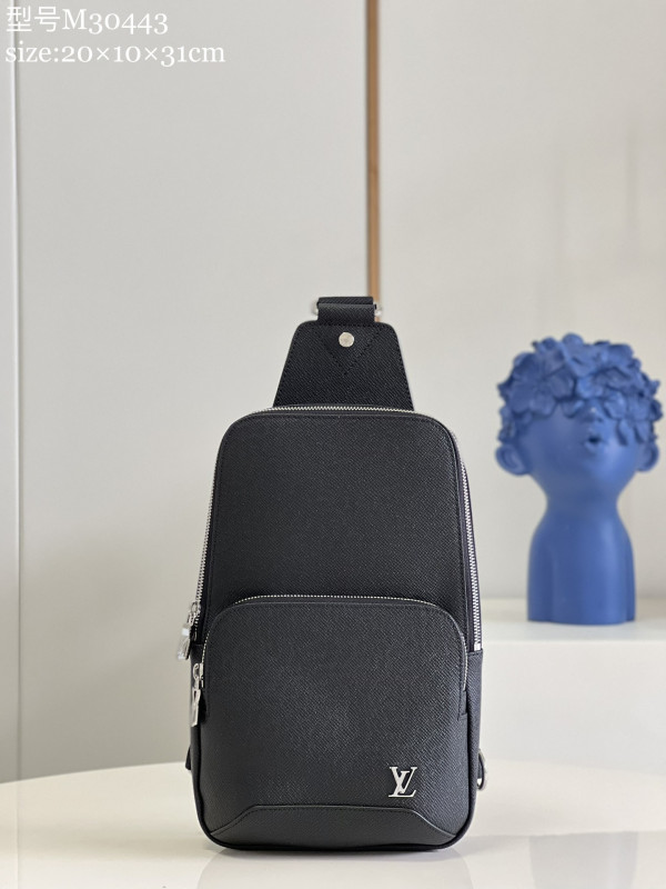 l0*is V*t0n avenue sling bag