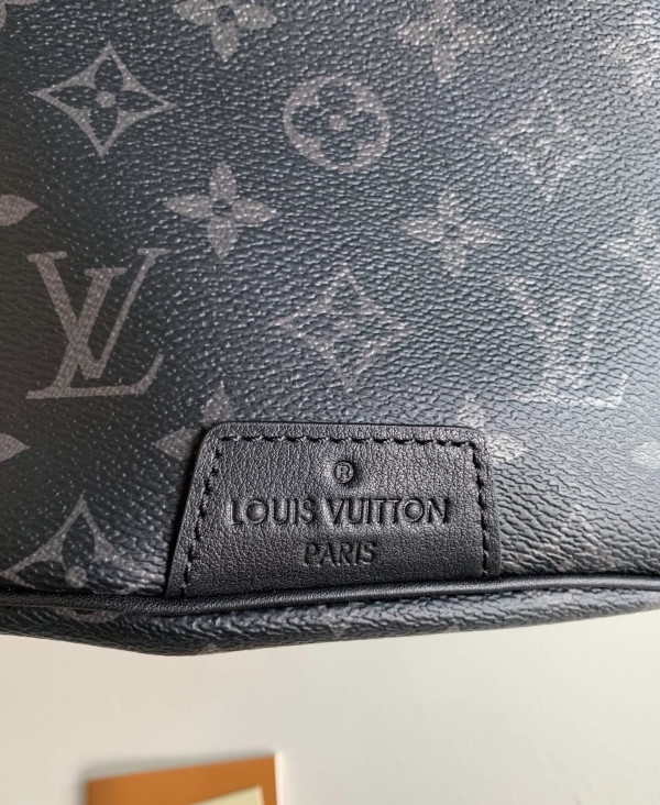 l0*is V*t0n discovery bumbag
