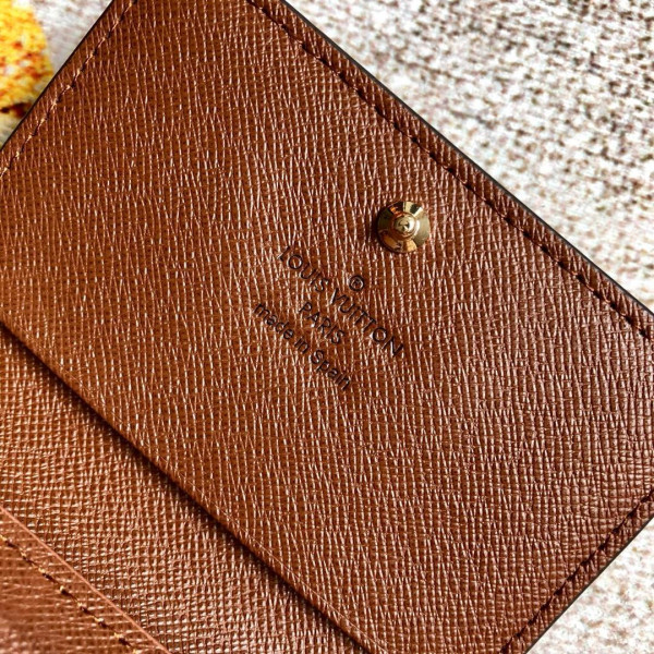 l0*is V*t0n envelope business card holder
