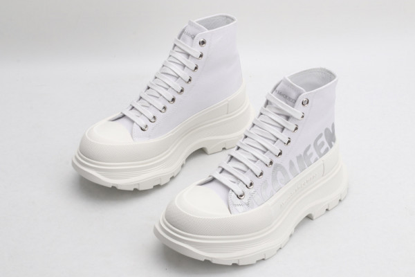 ale*d*r M*Q*en tread slick boot