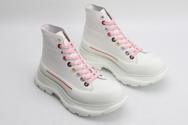 ale*d*r M*Q*en tread slick boot
