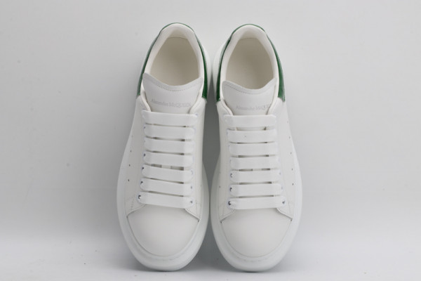 ale*d*r M*Q*en oversized sneaker