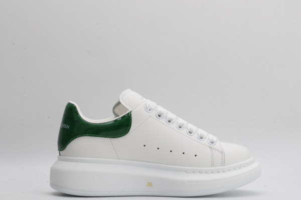 ale*d*r M*Q*en oversized sneaker