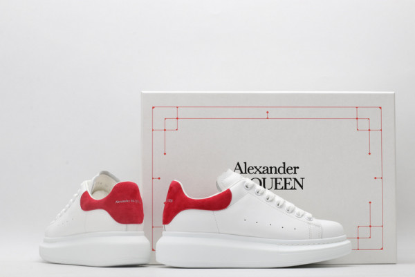 ale*d*r M*Q*en oversized sneaker