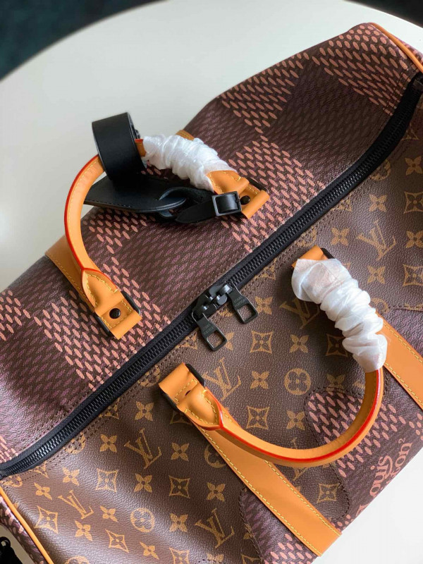 l0*is V*t0n keepall 50