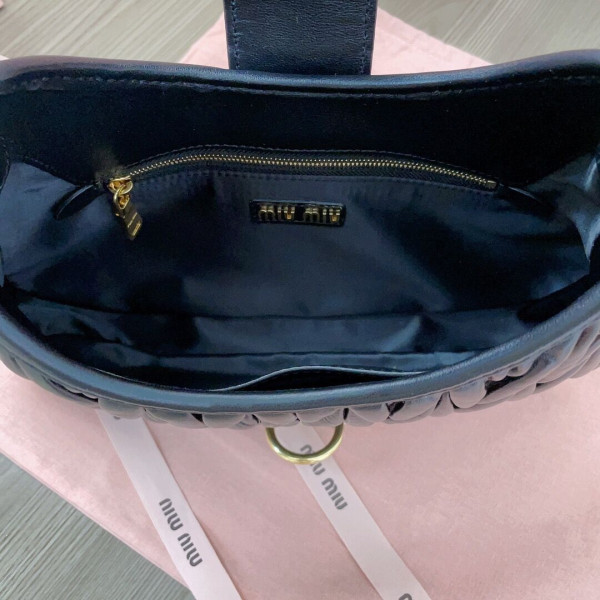 M*um*u matelassé nappa leather hobo bag