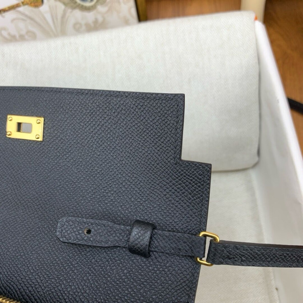 H**mes kelly classique to go wallet
