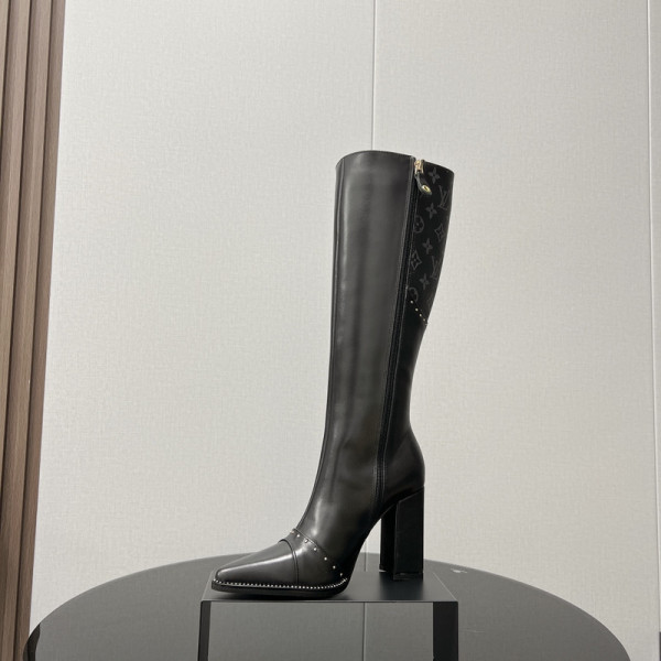 l0*is V*t0n boots