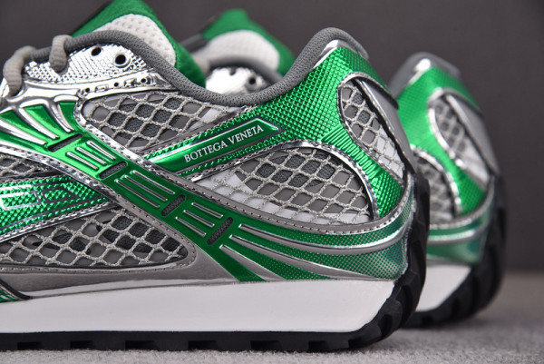 bo*te*ga Ve*ne*ta sneakers
