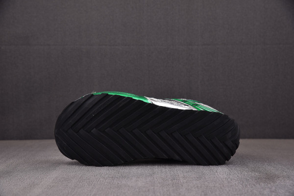 bo*te*ga Ve*ne*ta sneakers