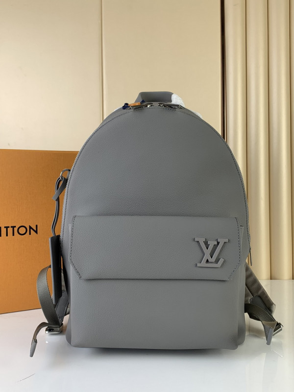 l0*is V*t0n takeoff backpack