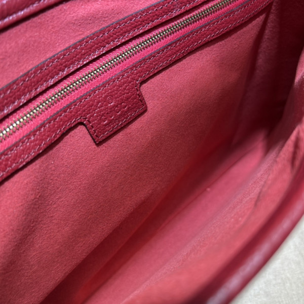 G*u*i aphrodite medium shoulder bag