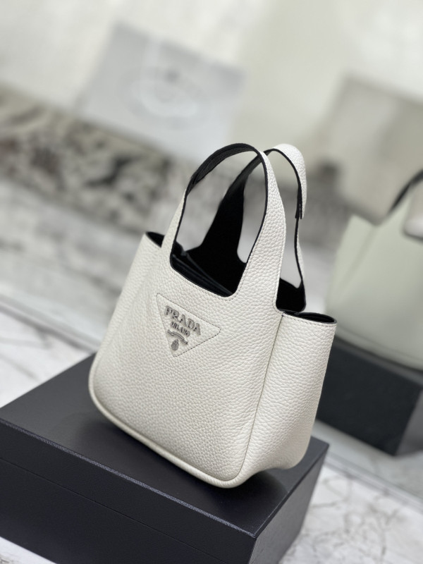 Pra*a  leather mini bag