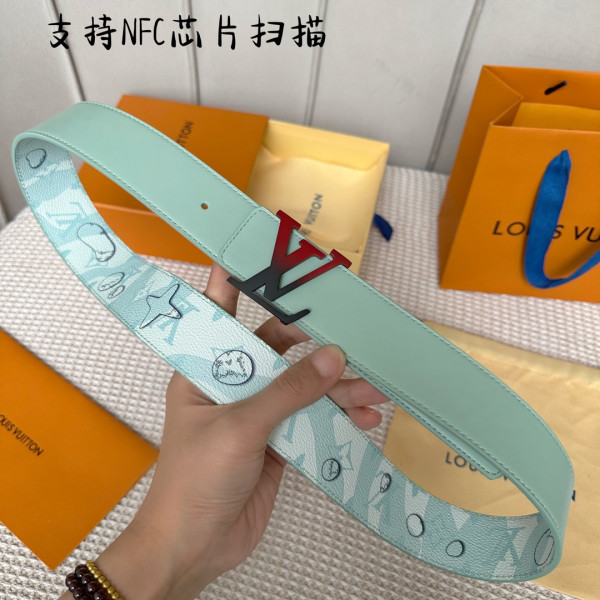 l0*is V*t0n belt