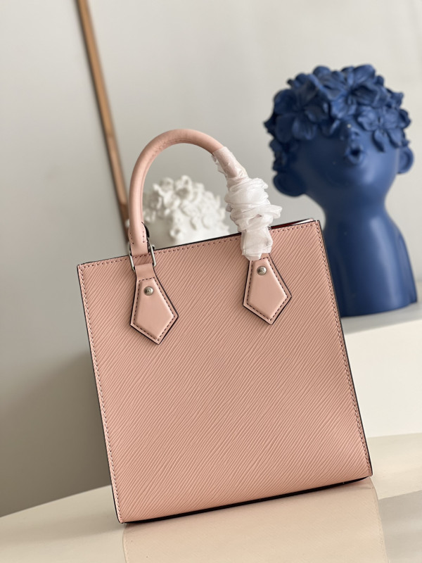 l0*is V*t0n petit sac plat