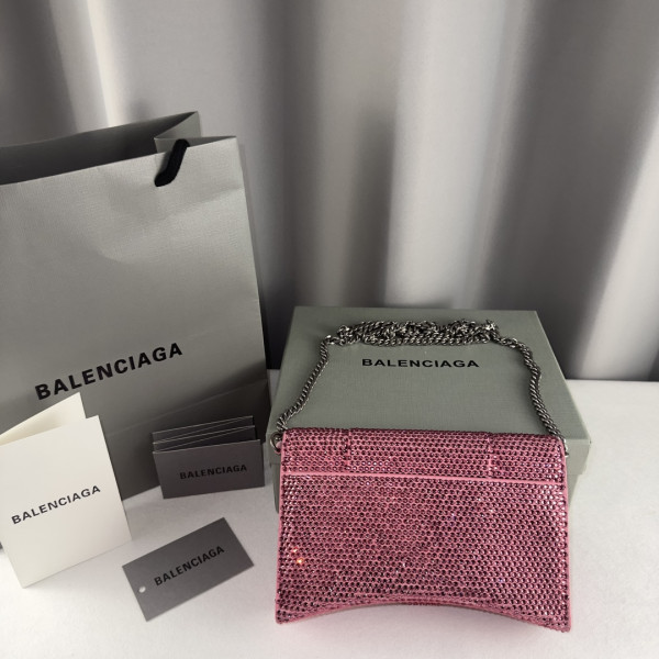 Ba*len*cia*ga hourglass wallet on chain