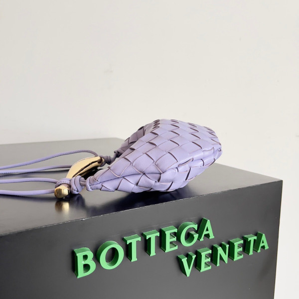 bo*te*ga Ve*ne*ta  mini sardine top handle bag