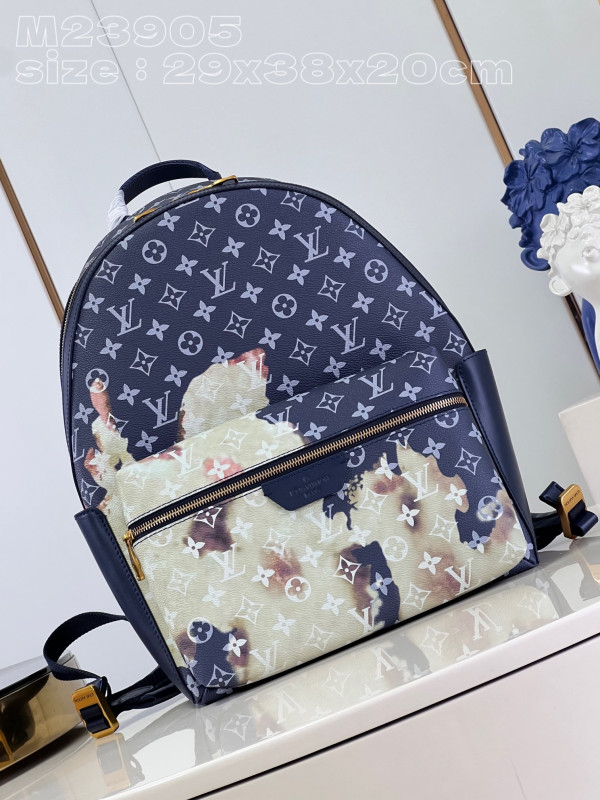 l0*is V*t0n discovery backpack pm
