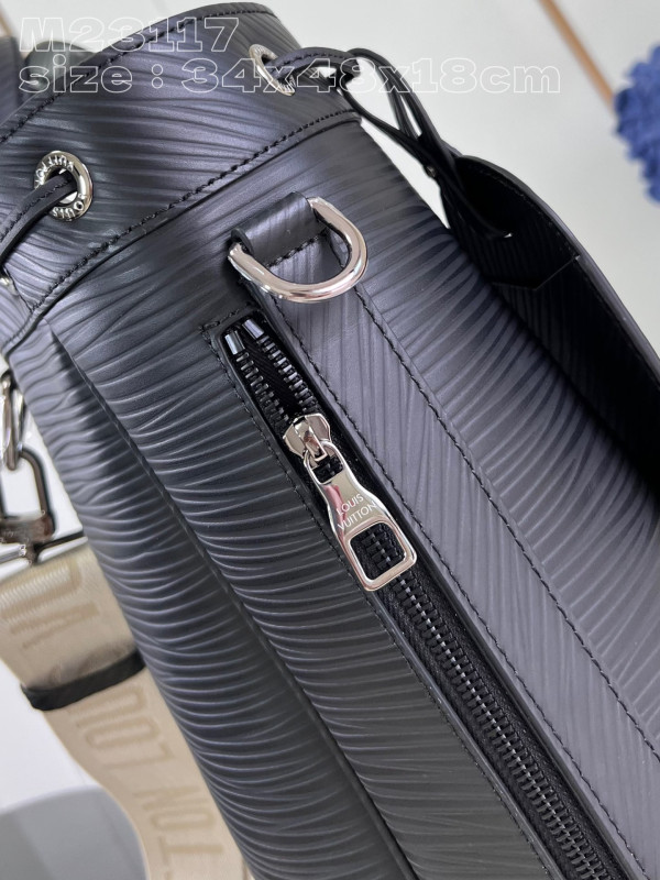 l0*is V*t0n maxi noé sling