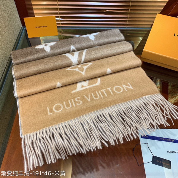 l0*is V*t0n reykjavik gradient scarf