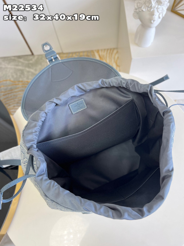 l0*is V*t0n montsouris backpack
