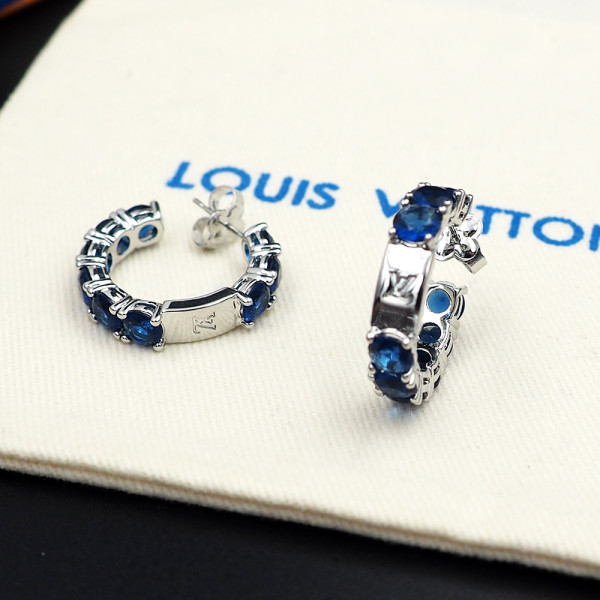 l0*is V*t0n earrings