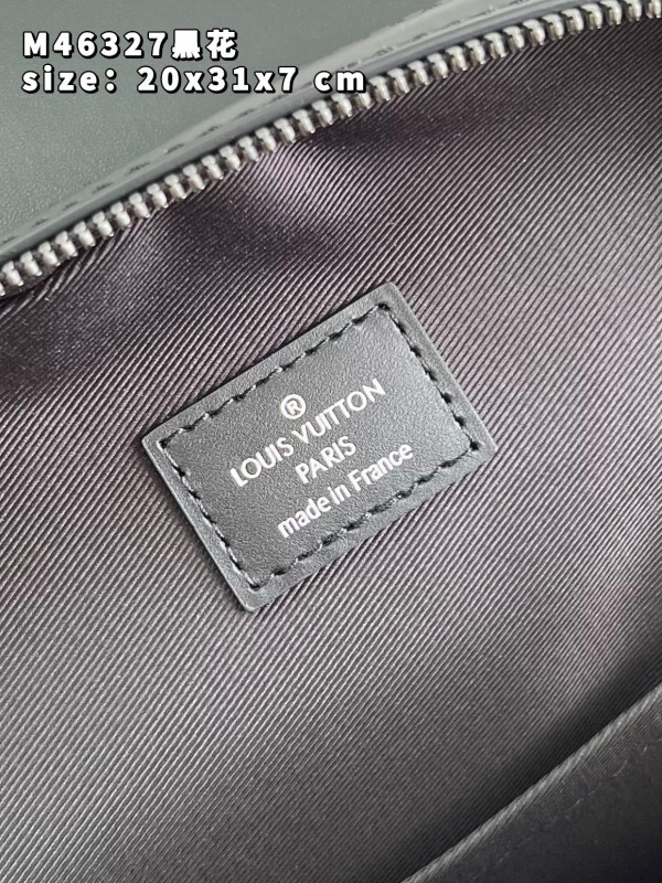 l0*is V*t0n avenue slingbag nm