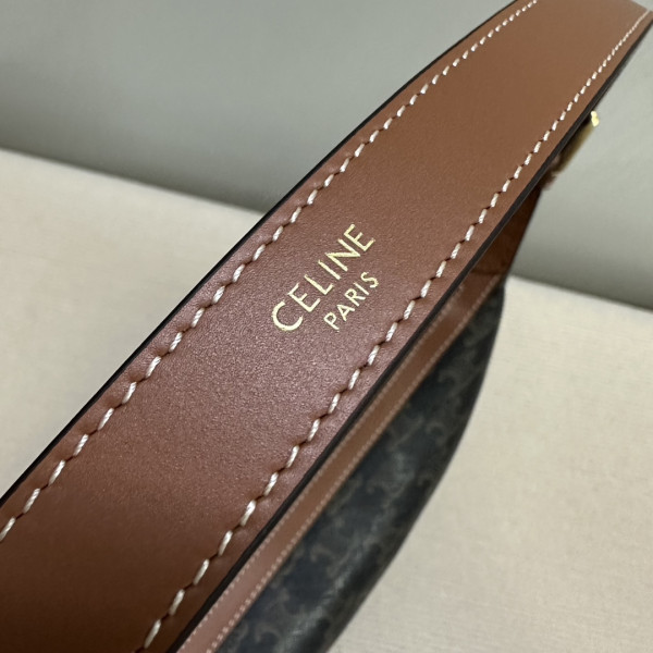 celin* heloise cuir triomphe bag in S*pple calfskin