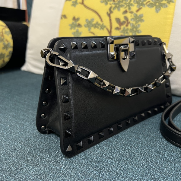 VALENTINO ROCKSTUD CALFSKIN CLUTCH