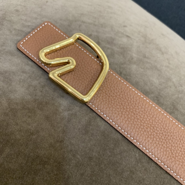 H**mes belt