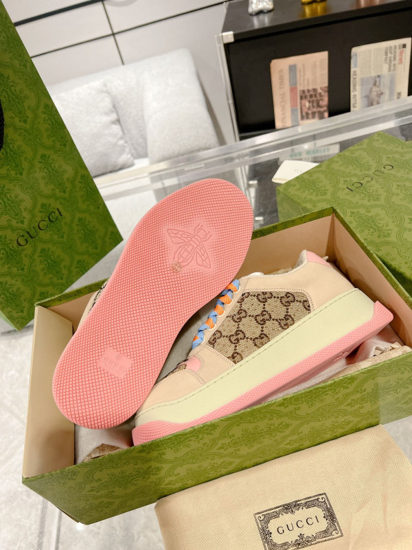 G*u*i sneaker