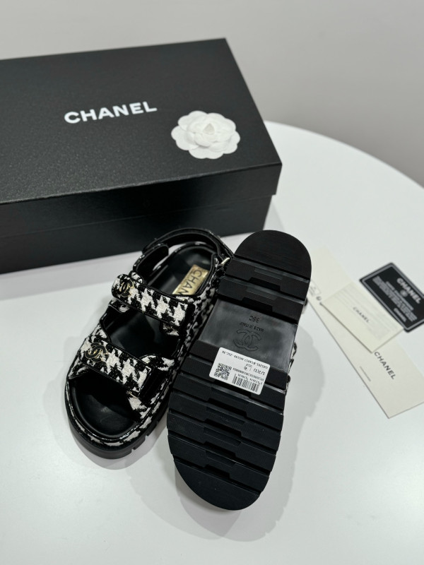 CL SANDALS