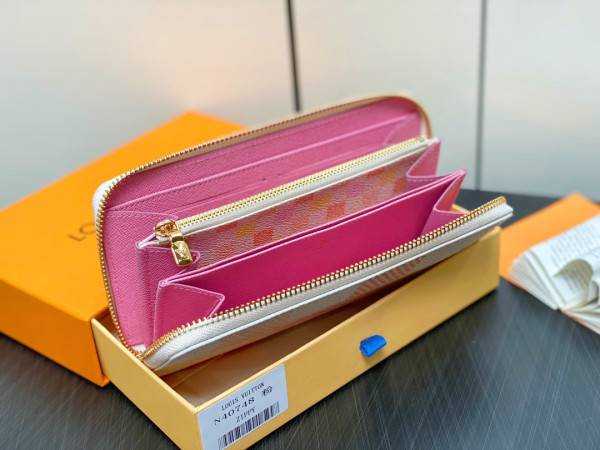 l0*is V*t0n zippy wallet-19.5*10.5*2.5 cm
