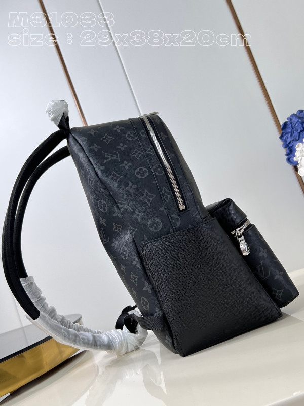 l0*is V*t0n discovery backpack pm-29 x 38 x 20cm