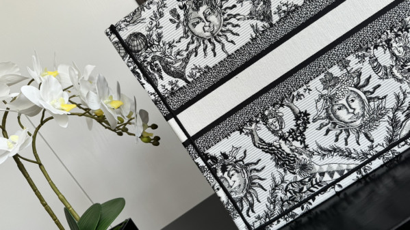 Large Diro Book Tote-42*35*18.5cm