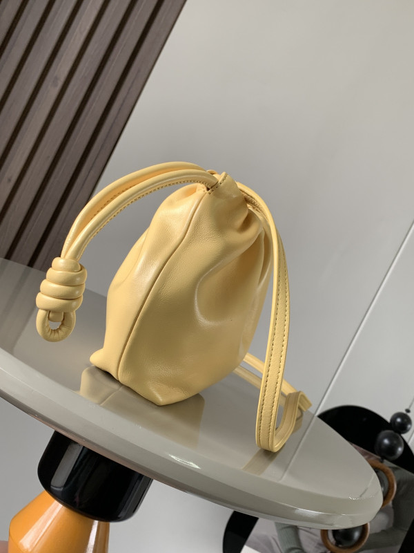 Lowee Mini Flamenco clutch-23*17*5.5cm